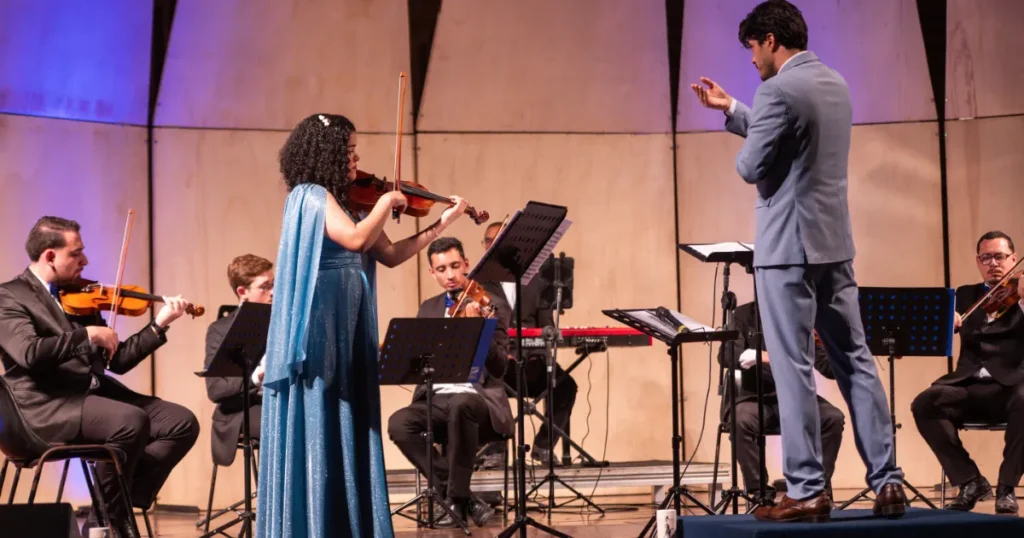 Apresentação musical da Orquestra Filarmônica do Vale