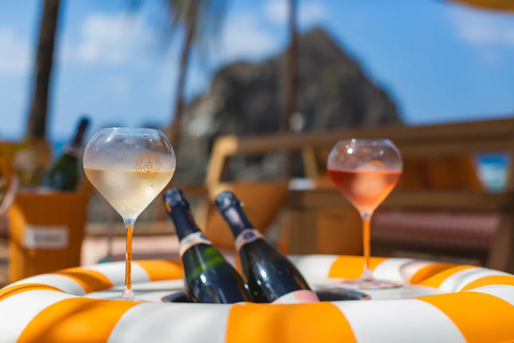 Foto das cuvées Veuve Clicquot RICH e RICH Rosé