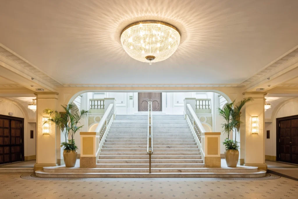 Hall de entrada do Teatro Fernanda Montenegro no Copacabana Palace