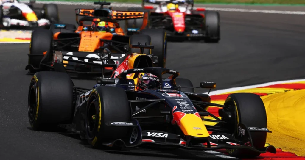 Foto do piloto Verstappen no GP da Bélgica