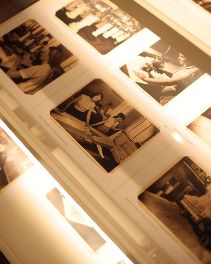 Fotos antigas da Hering na exposição feita em São Paulo