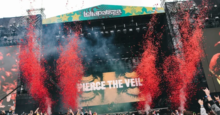 Foto do palco de uma das edições do Lollapalooza Brasil
